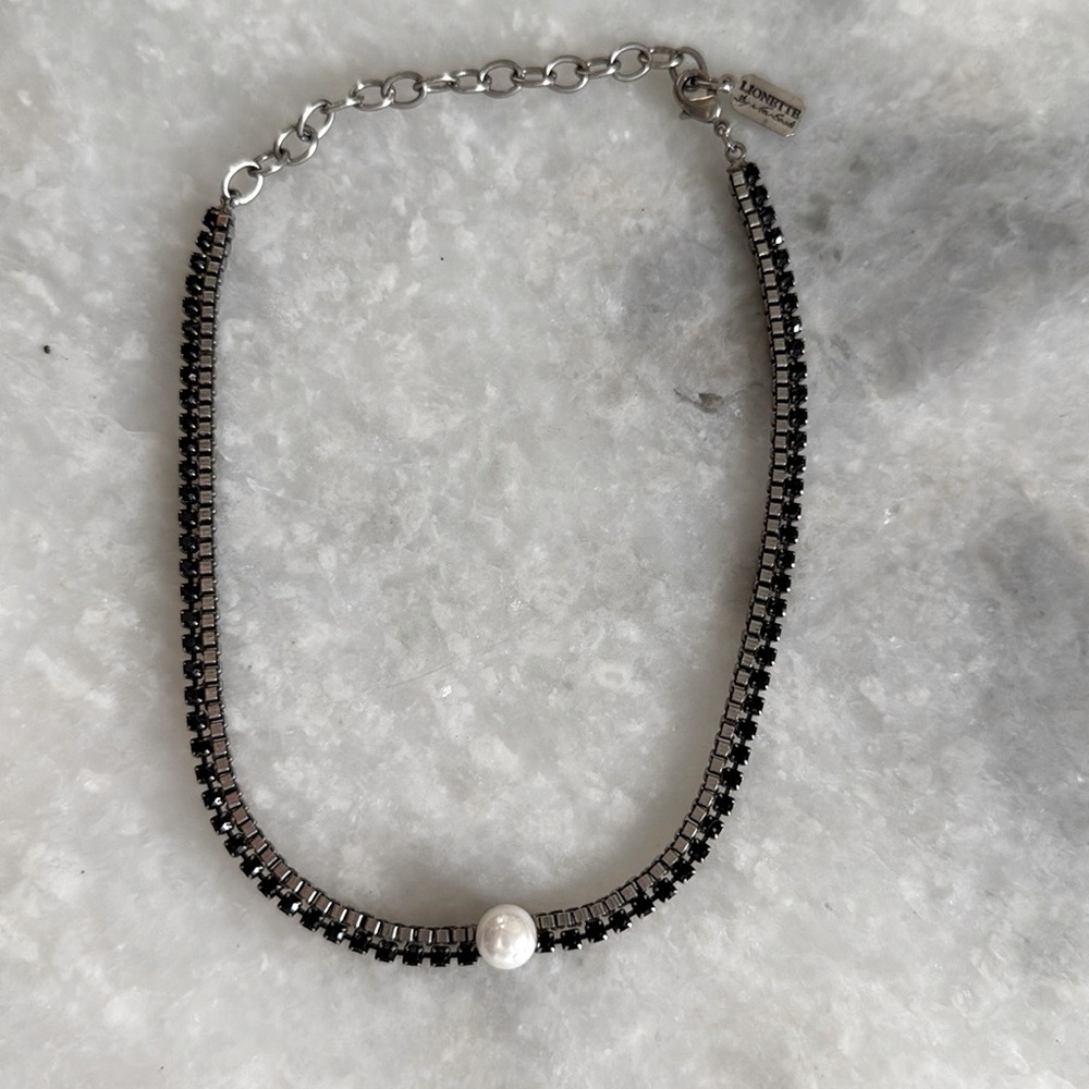 Lionette Adjustable Choker Necklace with Pearl & amethyst colored stones